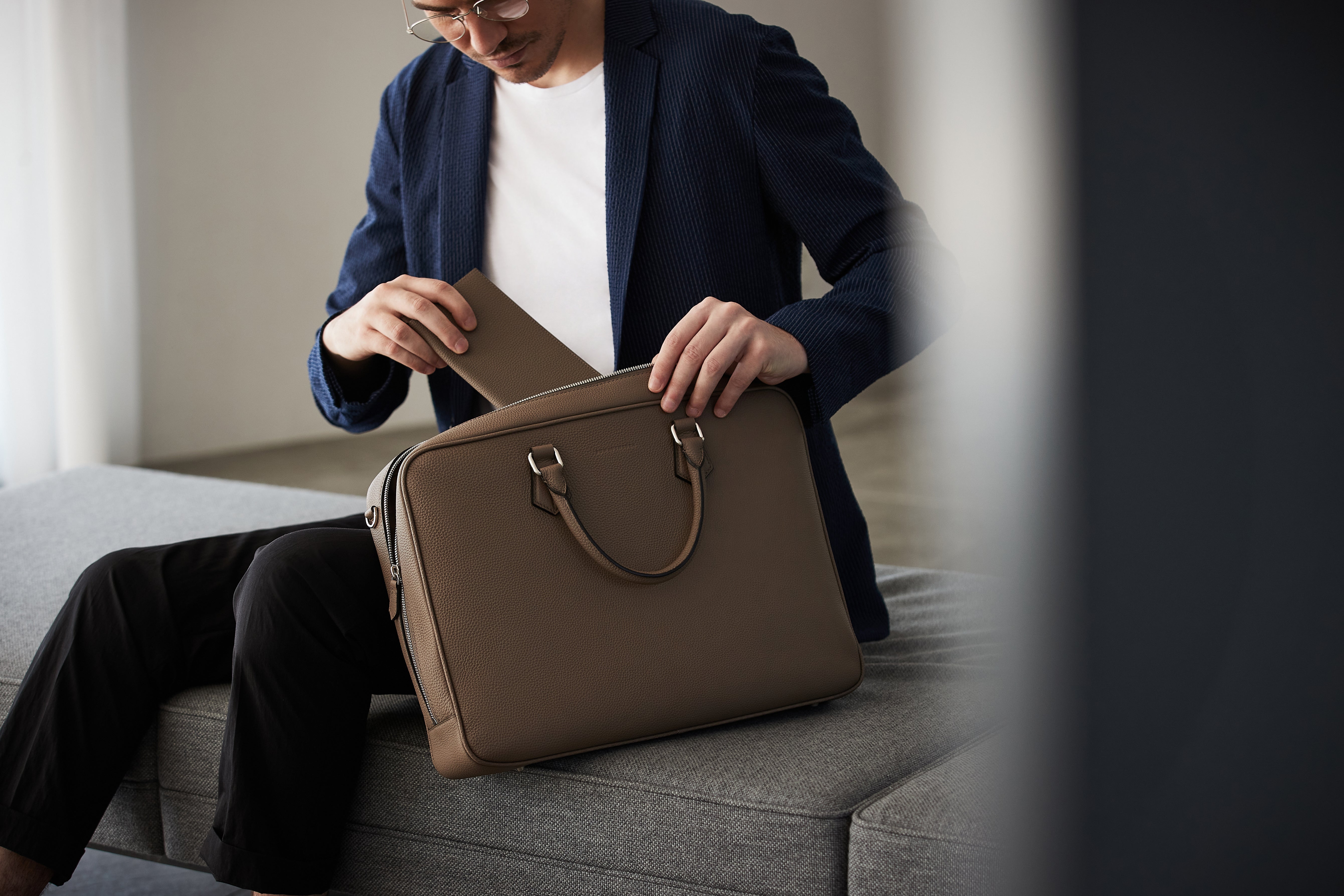 Elegant Exclusives Designer Leather Briefcase Bag for Men | 15.6'' Laptop |  Multiple Compartment | Expandable